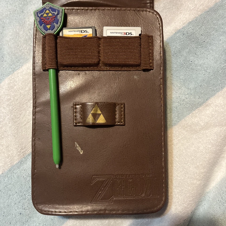 The Legend of Zelda Nintendo 3DS/3DS XL Pouch Faux Leather Carrying Case - Image 2 of 4