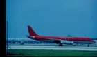 U102 HK2587X  ARCA COLOMBIA   dc-8=55f ORIGINAL KODAK SLIDE