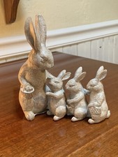 Burton Burton Natural Bunny Family Figurine, Easter Bunny Statue, Spring Decor