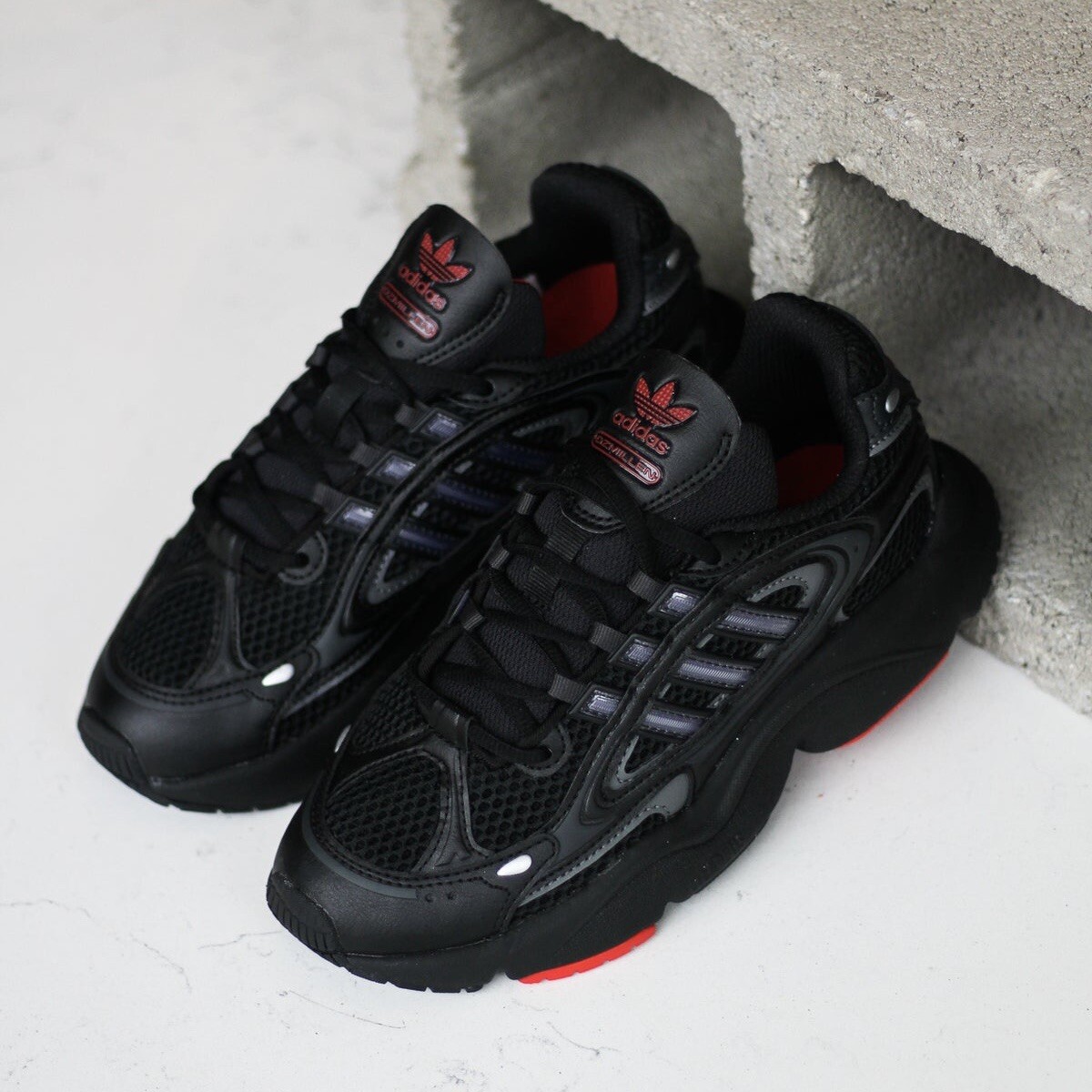 Adidas Originals Ozmillen Men's Sneakers Running Shoe