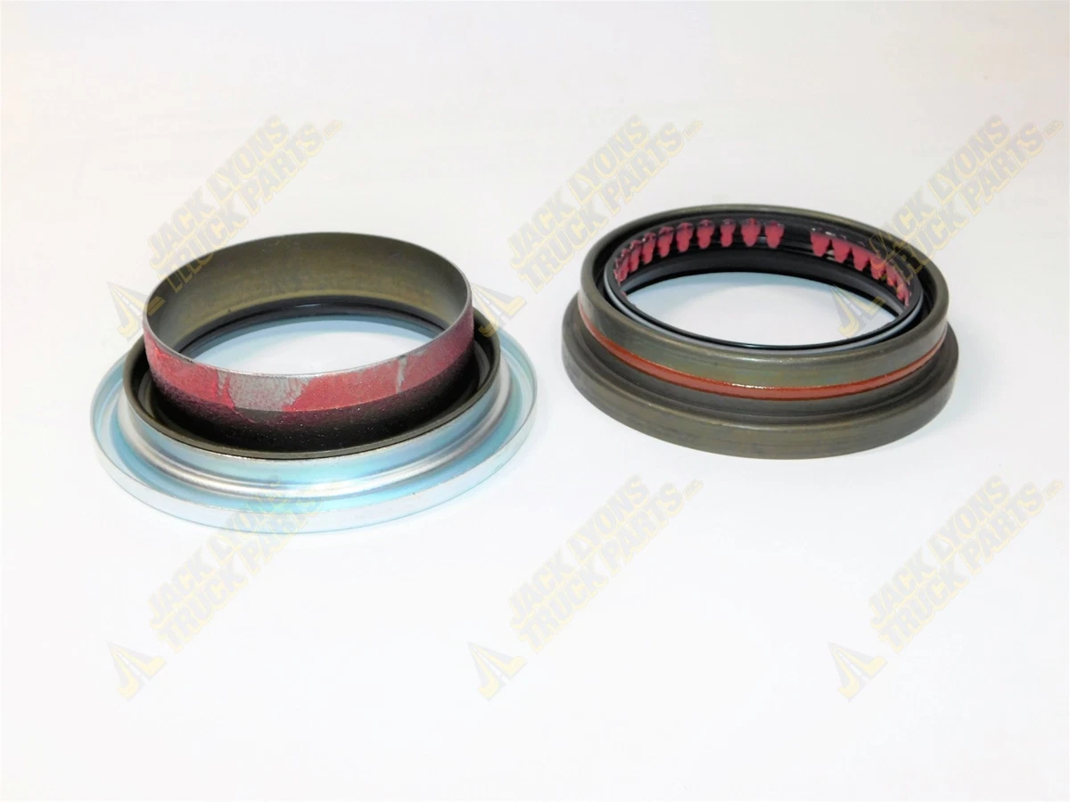 A1-1205Y2729 Meritor RD20-145/RD23-160 Thrushaft/Output Shaft Seal  