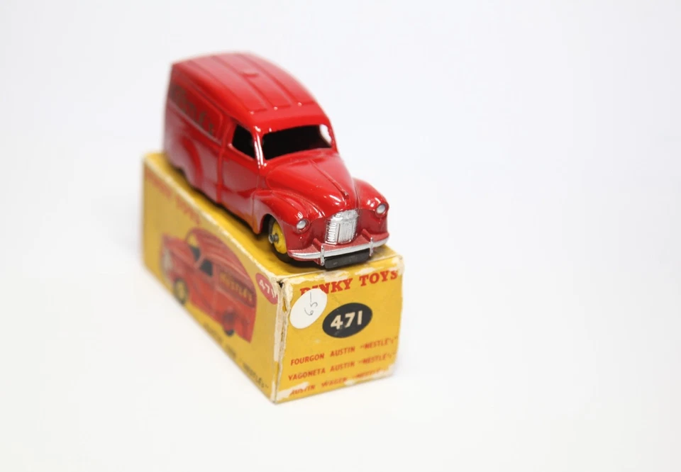 Dinky 471 Austin Van Nestles In Original Box - Excellent Vintage Original Lot 2 - Image 4 of 4