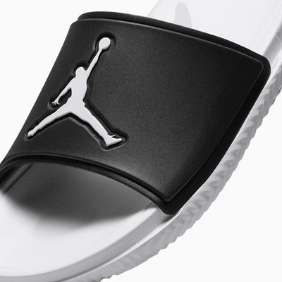 Jordan Play 2.0 Slides Men s Size 11 US Black/White FQ1598-010 FREE SHIPPING