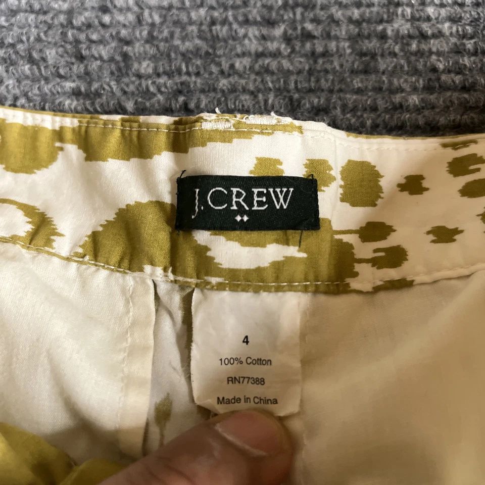 J. Crew Woman’s Size 4 Cuffed Chino Shorts Gold White Abstract Ikat Print Cotton - Image 3 of 4