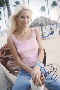 SIMONE STELZER original signiertes Foto 20 x 30 cm HAMMERMOTIV EUR 20,00 - DE