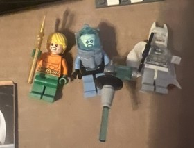 LEGO 76000 Super Heroes Arctic Batman vs. Mr. Freeze Aquaman on Ice 
