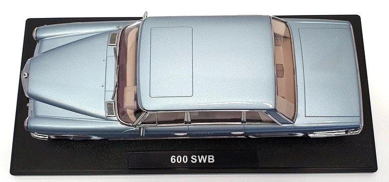KK Scale 1/18 Scale KKDC180602 - 1963 Mercedes Benz 600 SWB W100 - Light Blue - Image 2 of 4