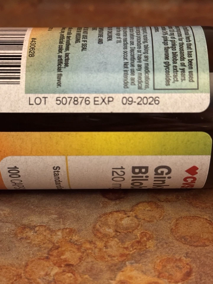 NUEVO Ginkgo Biloba 120 Mg 100 Cápsulas Exp 09/2026 CVS Salud Foto 4 de 4