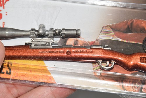 1/6 Scale Metal Keychain Winchester 1894 + Karabiner 98K for 12" Action Figure - Picture 5 of 7