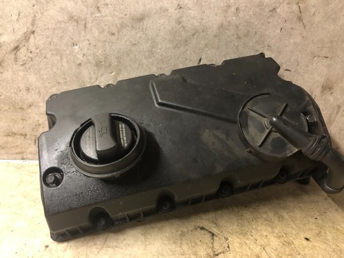 ORIG VW Passat 3BG Zylinderkopfhaube Ventildeckel 038103475N/P