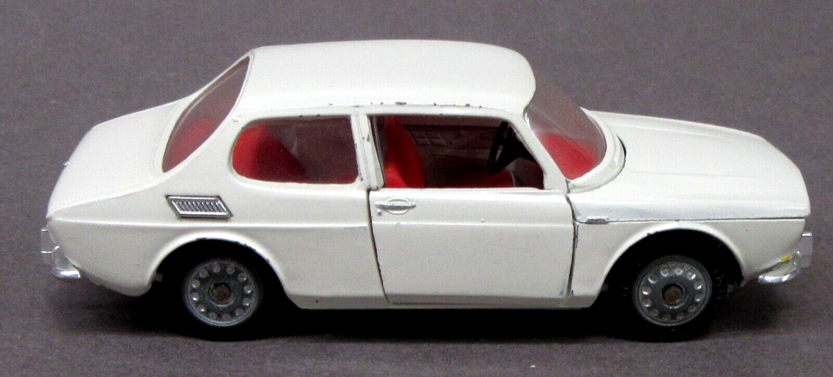 Auctions | Tekno (Denmark) a boxed pair (1) 837 Saab 99