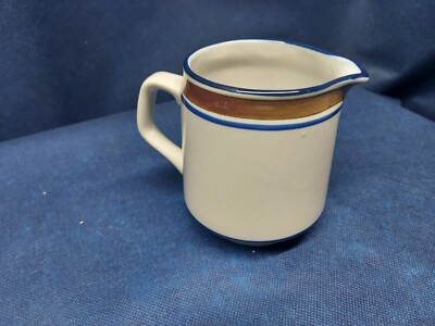 Vintage Salem Stoneware ''Georgetown'' Creamer/Pitcher Very Nice!