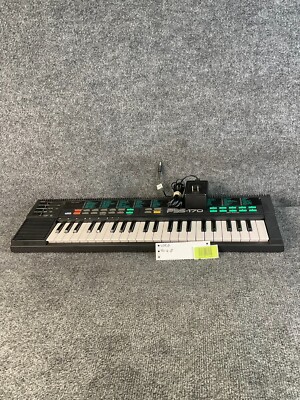 Yamaha PortaSound Electronic Keyboard PSS-170 44-Keys Voice Bank W