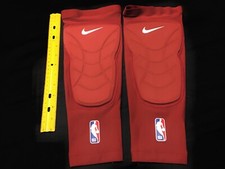 Nike Mens NBA Crimson Padded Knee Sleeves L/XL , 2X/3X CT3878 NWT Free Shipping