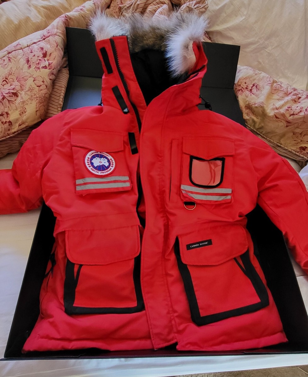 Canada Goose Snow Mantra Parka