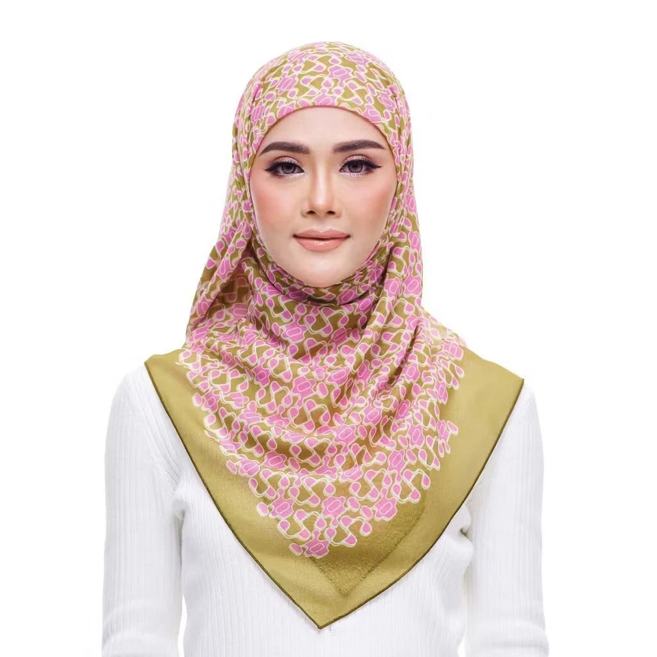 Printed Square Headscarf Shawlpublika Tudung Bawal Malaysia - Image 2 of 4