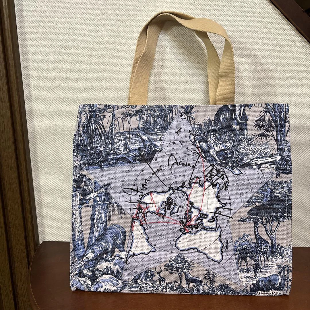 Sac fourre tout cadeau VIP anniversaire Christian Dior Twal de Jouy nouveauté limitée Japon