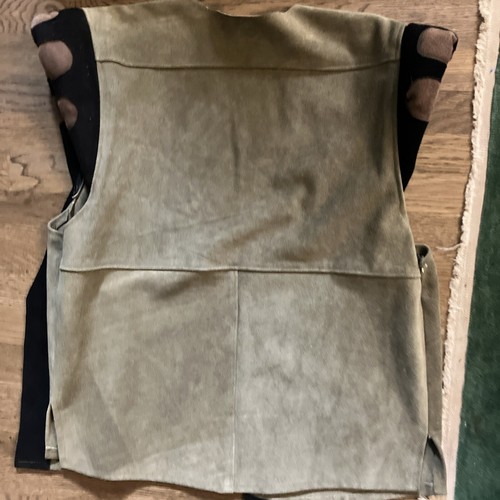 MUSEUM REPLICAS LIMITED Medieval Reenactment Padded Sleeves ECHT LEDER WESTE L - Bild 2 von 8
