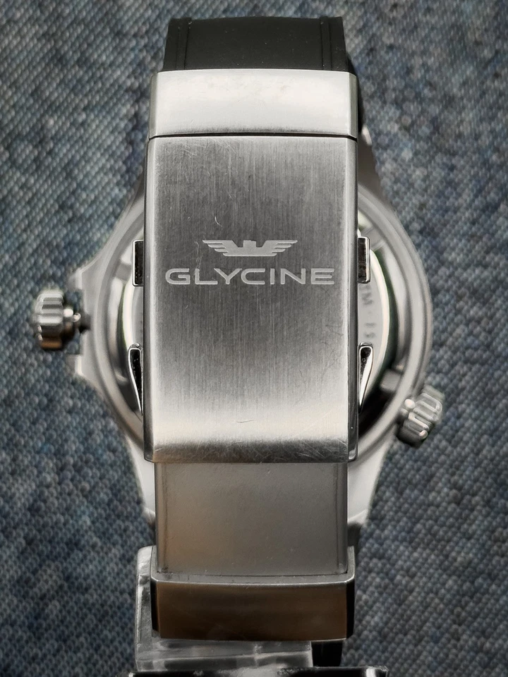 Relógio automático suíço analógico masculino Glycine Combat - 3946 - Imagem 3 de 4