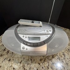 Sony CFD-S350 Cassette Recorder CD Player AM FM Radio