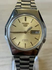 Vintage Seiko 5 Automatic 21 Jewels Men Watch Day/Date Spare/Repair (ref36)