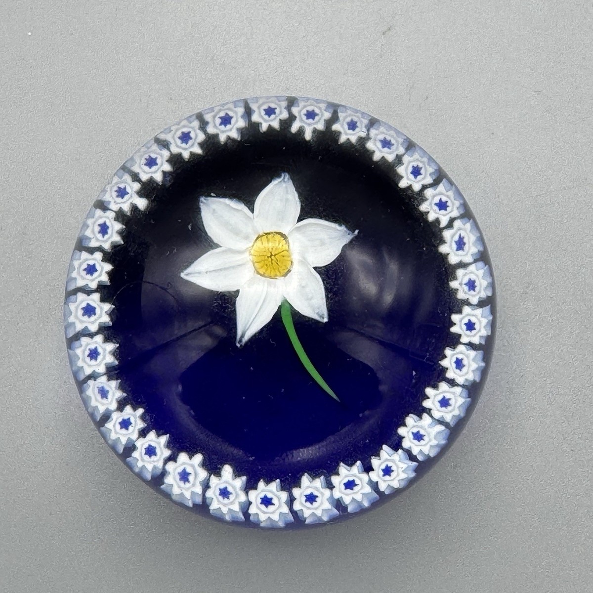 Vtg Caithness Glass Scotland Daisy September Paperweight R35811