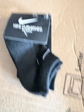 NEW-IN-PACKAGE NIKE CUSHIONED NO-SHOW SOCKS - BLACK - 3- PACK - KIDS 7C-10C