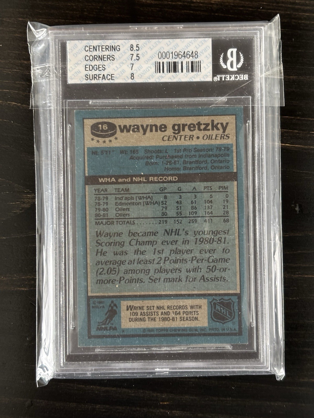 1981-82 Topps - Wayne Gretzky #16 BGS 7.5 Near Mint+ view 2