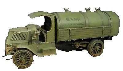 Soldados de juguete de camiones