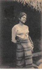 SRI LANKA - SAN29442 - A Village Beauty (Singhalese)