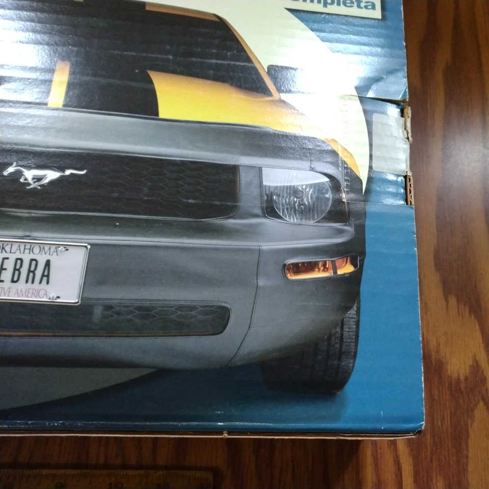 Cubierta frontal personalizada Covercraft LeBra para Chrysler 300M 1999-2004 Foto 3 de 4