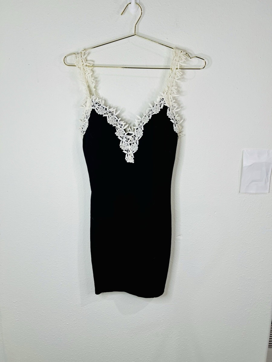 black lace mini dress forever 21 w/ Detail DELIVERY: 25-12.30-SEASONAL ESSENTIALS Winter Smocked A-line Dresses Other contents Color:Pink as Pics