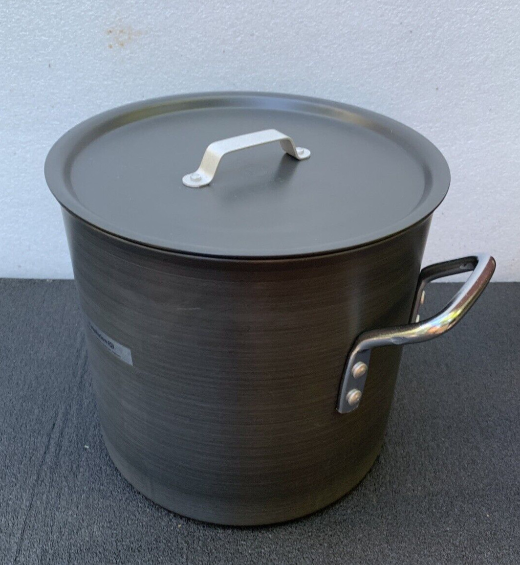 MIB Vintage Commercial Aluminum Cookware Calphalon 816 16QT Stock Pot 312C Lid Falak Tayyeb