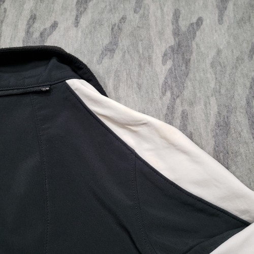 Predator Jacket Womens Medium Black Soft Shell Fitted Outdoors Zip Up - Picture 14 of 15