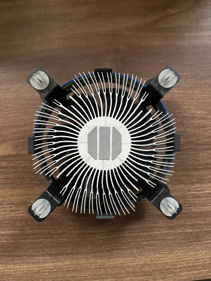 Dispositivo di raffreddamento CPU Intel originale con dissipatore e ventola i... - Immagine 4 di 4