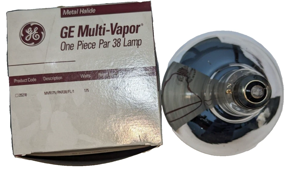 GE  175W M57/E Multi-Vapor PAR38 Quartz Metal Halide  E26 Base #25218 Reflector - Image 2 of 3