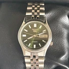Vintage Seiko 5 Automatic (Green) Men's Watch 7009 Japanese Day/Date