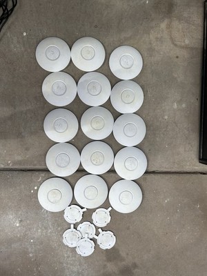 Lot of 14 Ubiquiti Unifi AP AC Lite 802.3af Wireless Access Point and Poe Adapte