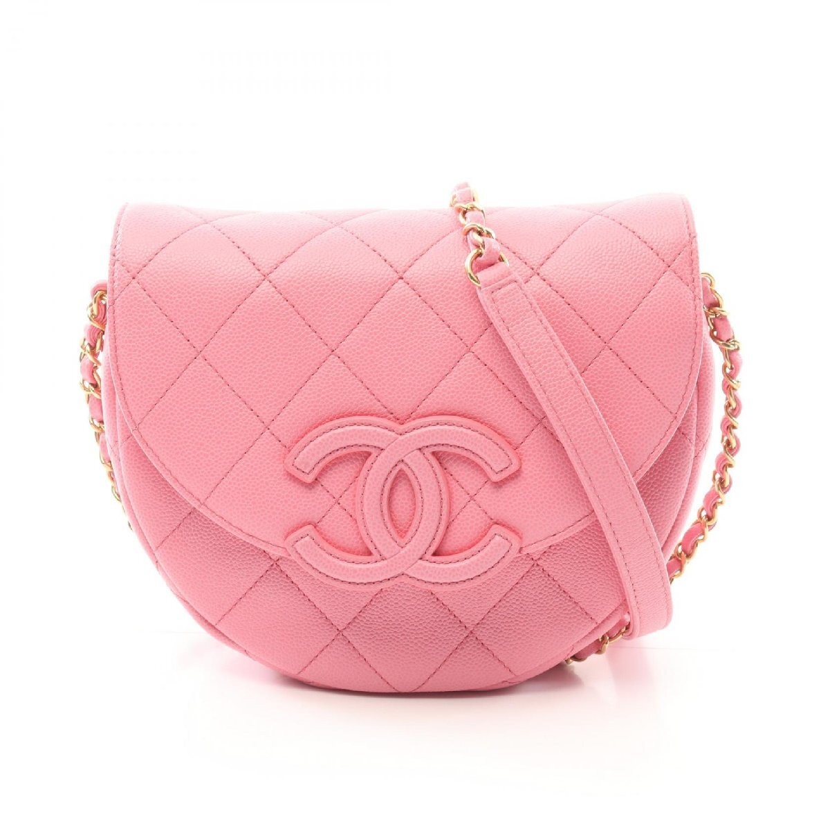 Chanel Matelasse Leather Shoulder Bag in Classic Quilted Design