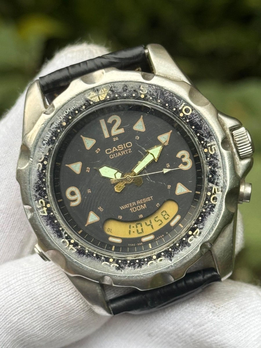 Casio AD-520 Vintage Diver Quartz Watch 388 Module Analog Digital