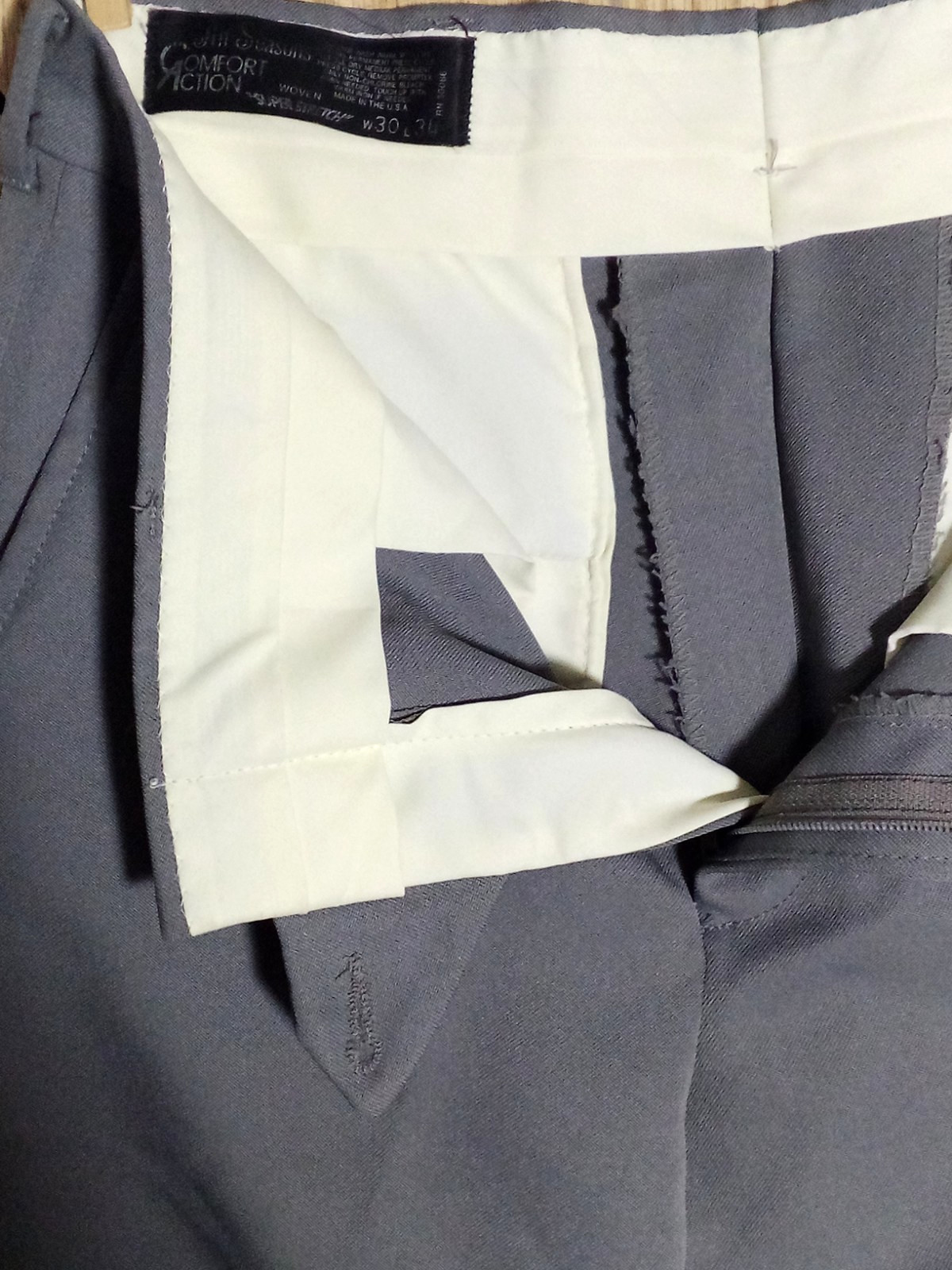 All Seasons Comfort Action Mens Grey Woven Dress Pants W30 L34 Super Stretch