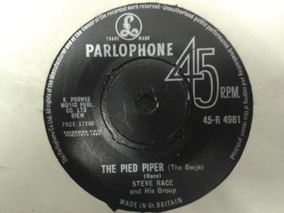 Steve Race And His Group - The Pied Piper (The Beeje) (7'', Single, RP) (Near Min