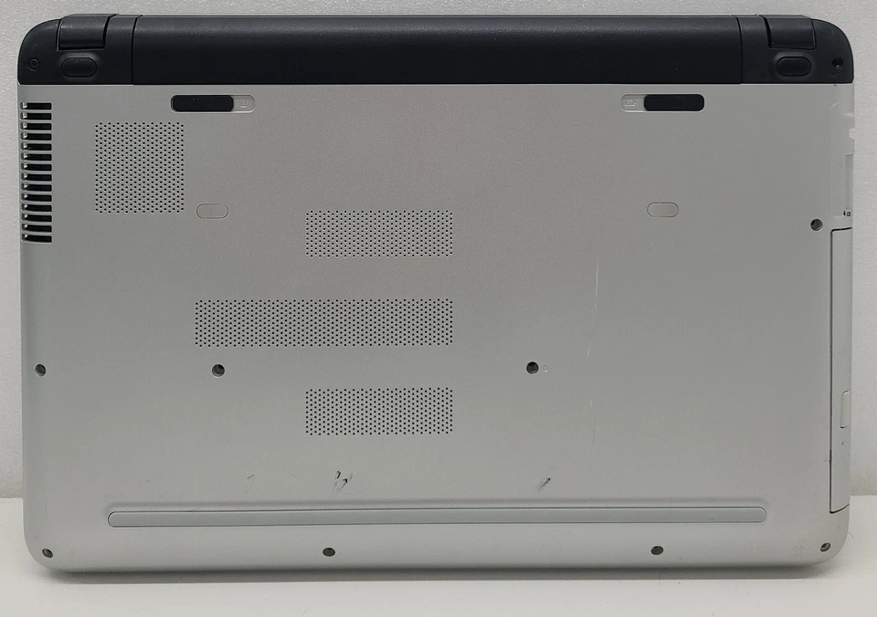 HP Pavilion 15-ab121dx 15.6" Laptop AMD A10-8700P 6GB RAM NO HD/OS (FL) - Image 4 of 4