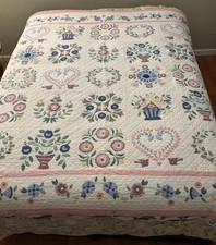Vtg Handmade Applique Quilt Floral Hearts Cotton Bedspread 80x80  Pastels