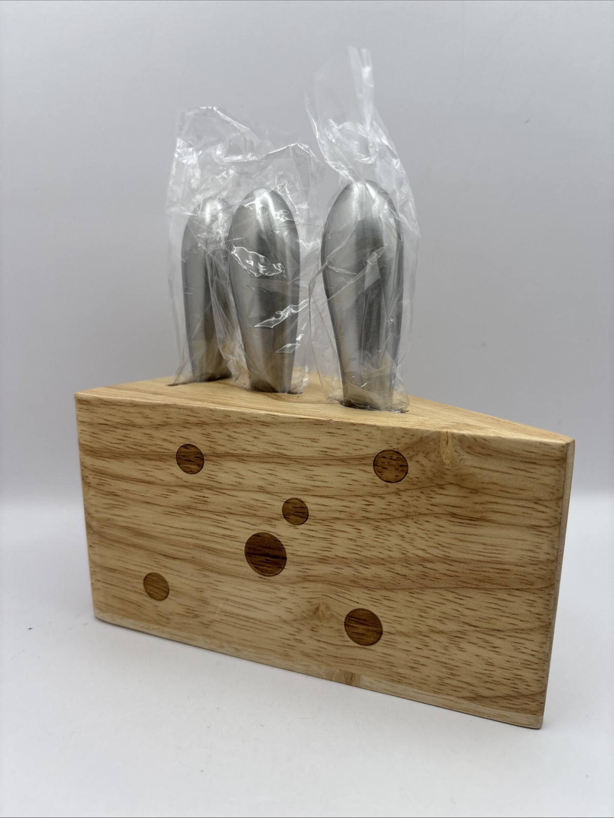 Cheese Knife Block with 3 Serving Utensils
