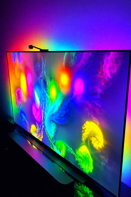 LG OLED65CX6LA 65'' TV OLED 4K Premium Fernseher Ambilight Evo AI M5 HDR+ Dolby