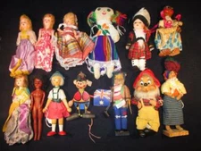 Vintage Dolls ~❤️~ 13 Mixed Lot 8-10" Regional Native Fabric Composition Pla
