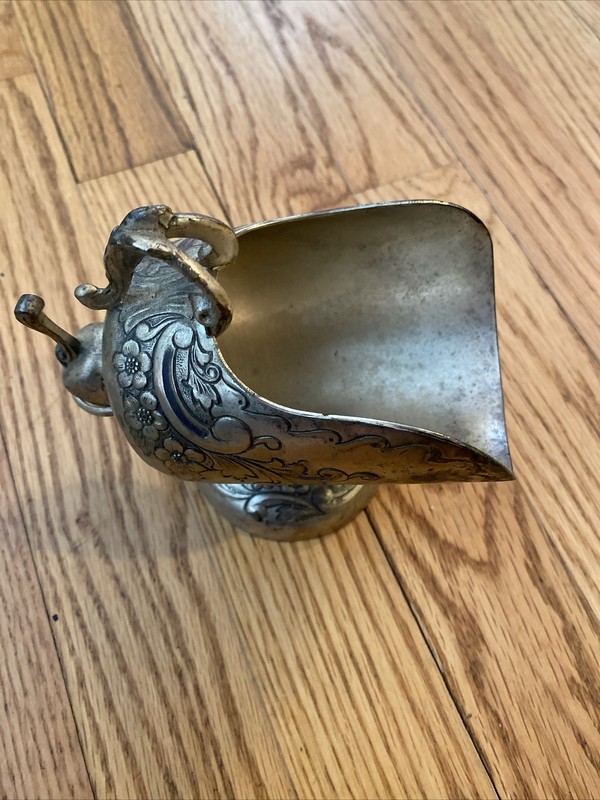 Sugar Bowl with Scoop Sugar Server - Vintage SilverPlate.