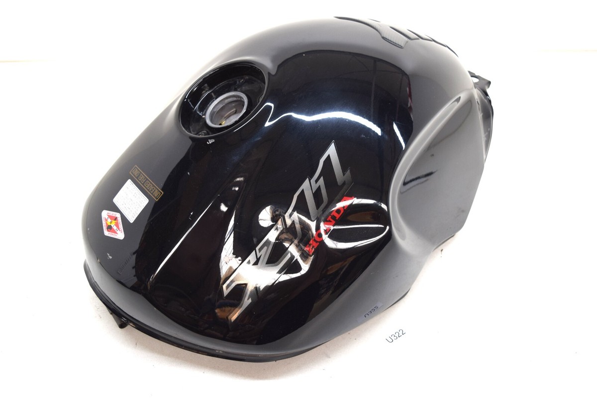 cb1100 タンク　sc65 HONDA CB1100 sc65 ガソリンタンク 純正タンク ホンダ （ホンダ
