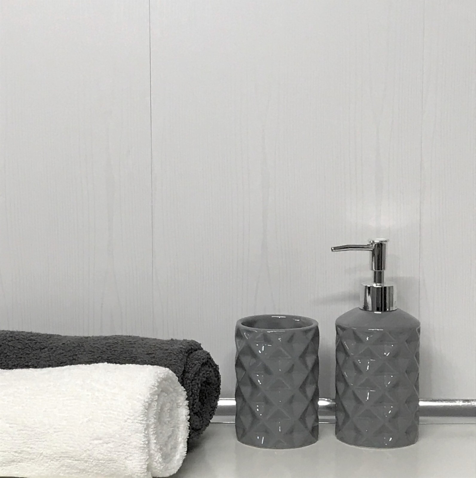 White Ash Wood Effect PVC Bathroom Cladding Shower Wet Wall Panels